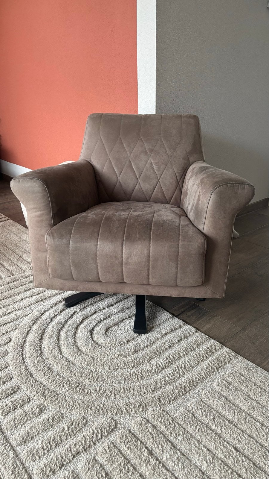H&H Draaistoel Fauteuil - Comfortabel en Stijlvol, Ophalen, Zo goed als nieuw, Stof, 75 tot 100 cm
