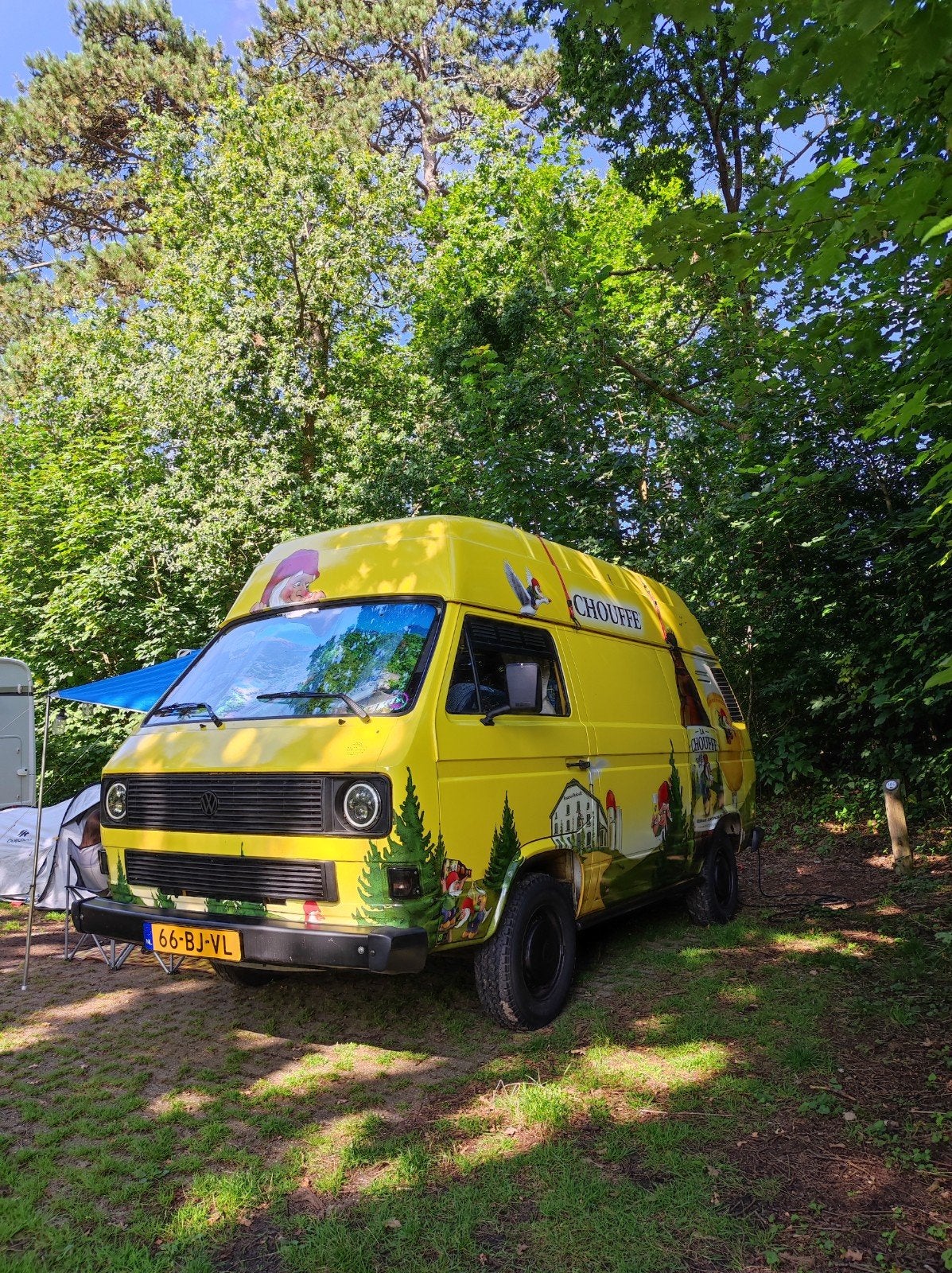 Unieke Volkswagen T3 Hoogdak Camper - Chouffe Wrap, Buscamper of Camperbus, Volkswagen, Tot en met 2, Diesel