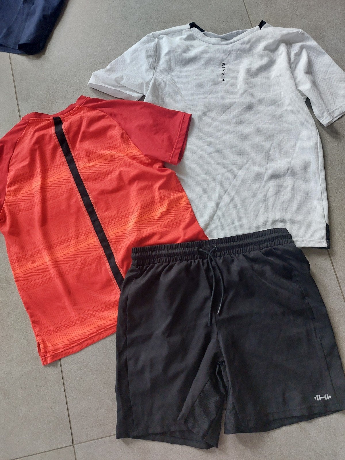 Sportkleding jongens maat 164 - Set van 3 stuks, Ophalen, Kipsta, Sport- of Zwemkleding, Zo goed als nieuw