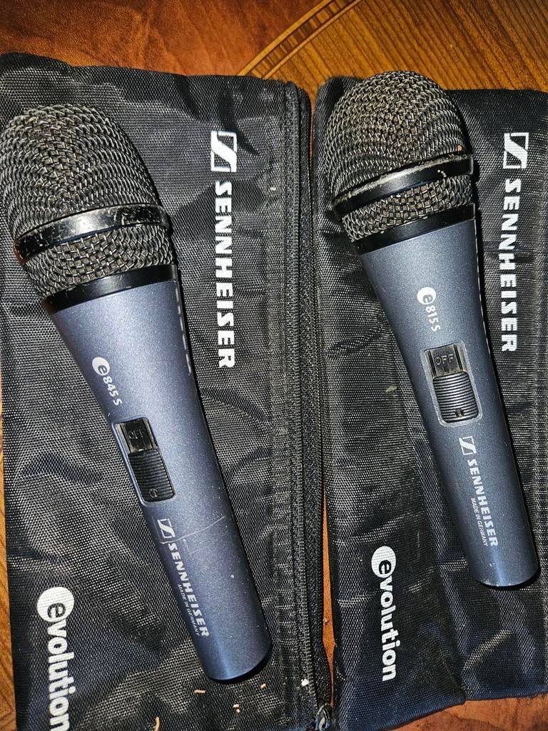 2 sennheiser draad microfoons, Ophalen, Zangmicrofoon