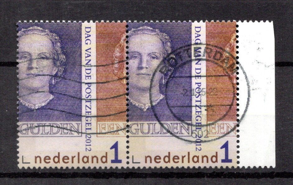 gestempelde zegel.  jaar 2012: paartje dag van de postzegel, Ophalen of Verzenden, Na 1940, Gestempeld