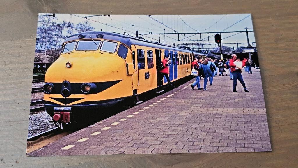Foto TREIN NS Nederlandse Spoorwegen Mat 54 Hondekop, Verzamelen, Spoorwegen en Tramwegen, Verzenden, Gebruikt, Trein, Overige typen
