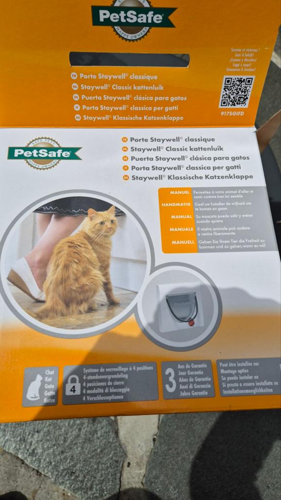 Kattenluik merk Petsafe, Ophalen, Zo goed als nieuw