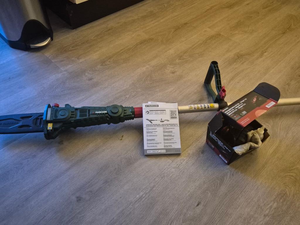 Parkside takkenzaag inclusief accu, Ophalen, Zo goed als nieuw, 20 t/m 29 mm, Parkside