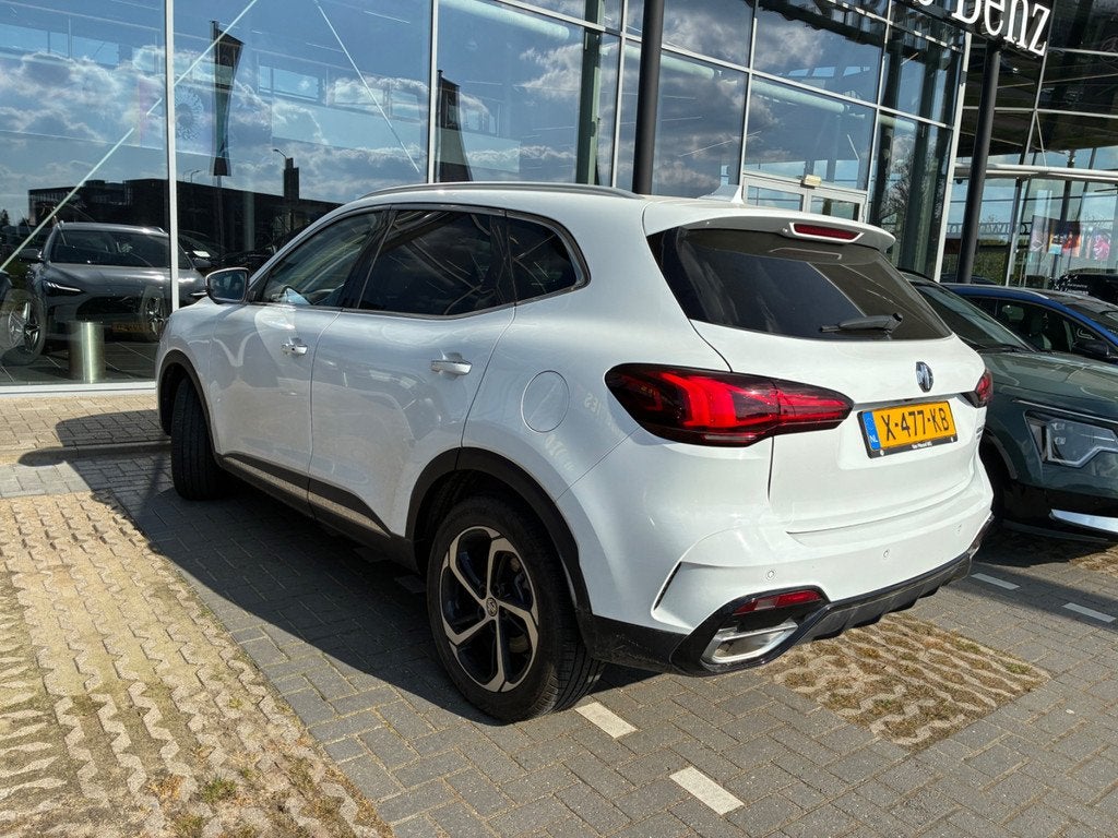MG EHS 1.5 TGDI PHEV LUXURY = NIEUWE TYPE + NAP! | Open dak, Auto's, 12 maanden, Gebruikt, 4 cilinders, Wit