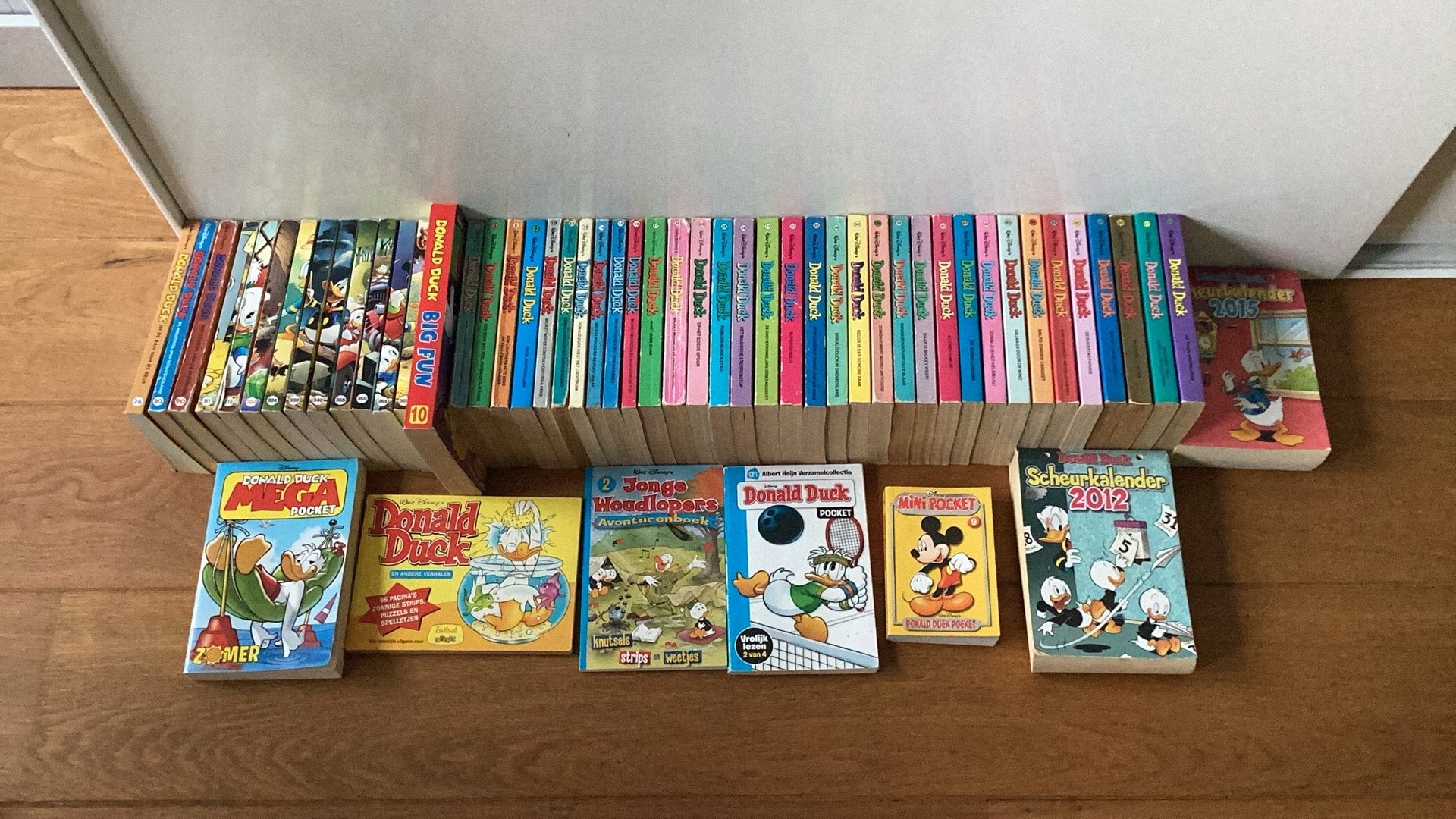 Donald Duck pockets. €1,- per stuk of ruilen, Meerdere stripboeken, Ophalen of Verzenden, Gelezen
