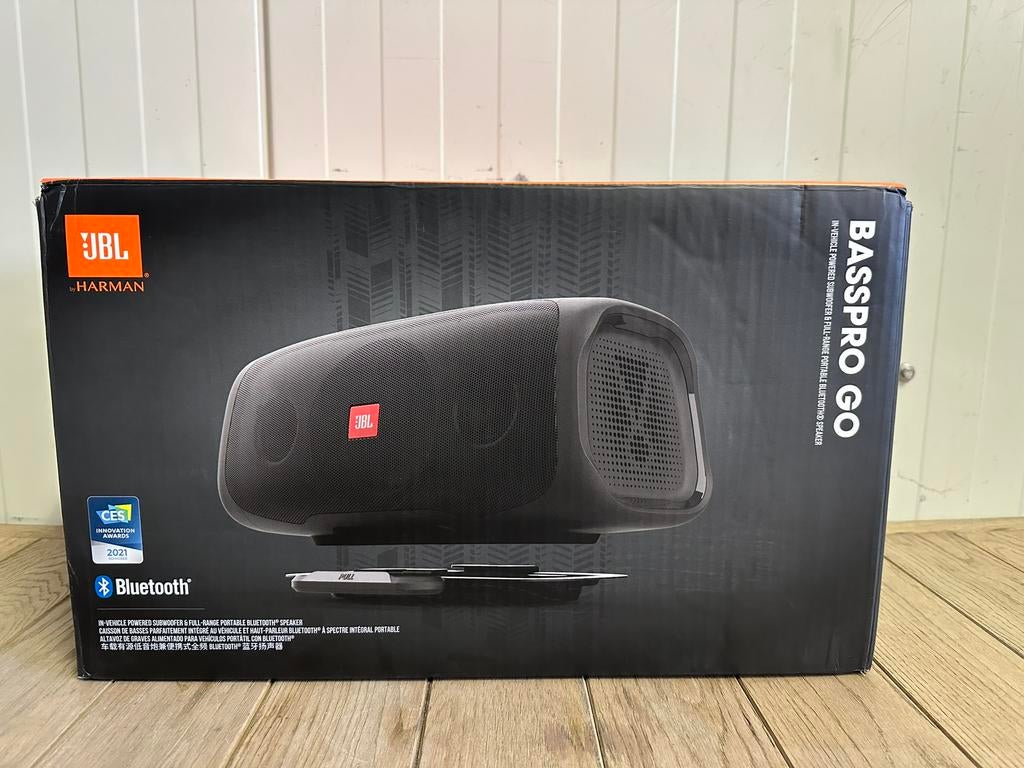 JBL BassPro Go Plus - 2 in 1 Subwoofer - Auto Subwoofer, Ophalen of Verzenden, Zo goed als nieuw