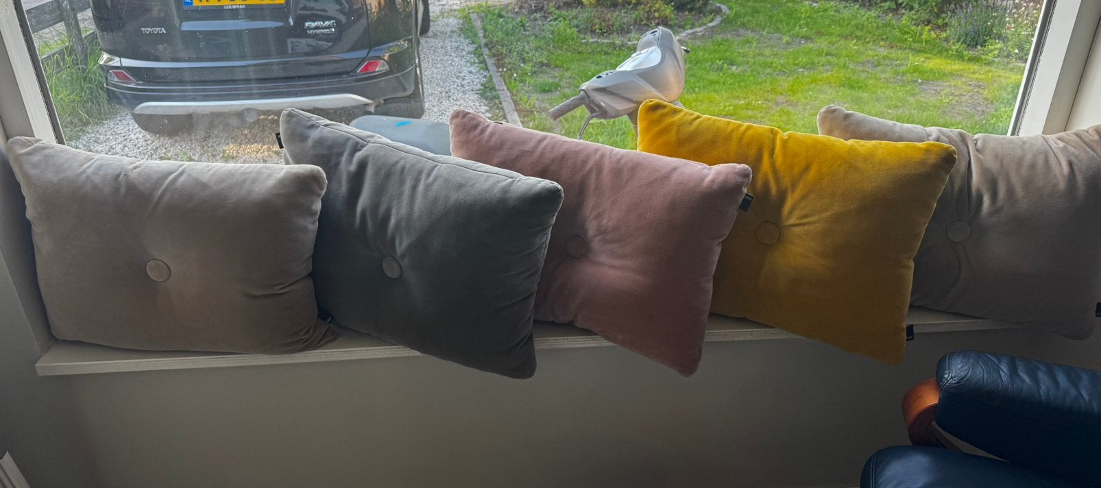 5x Originele HAY Dot Kussens – Fluweel / Velvet (60x45 cm), Huis en Inrichting, Ophalen of Verzenden, Gebruikt, Vierkant