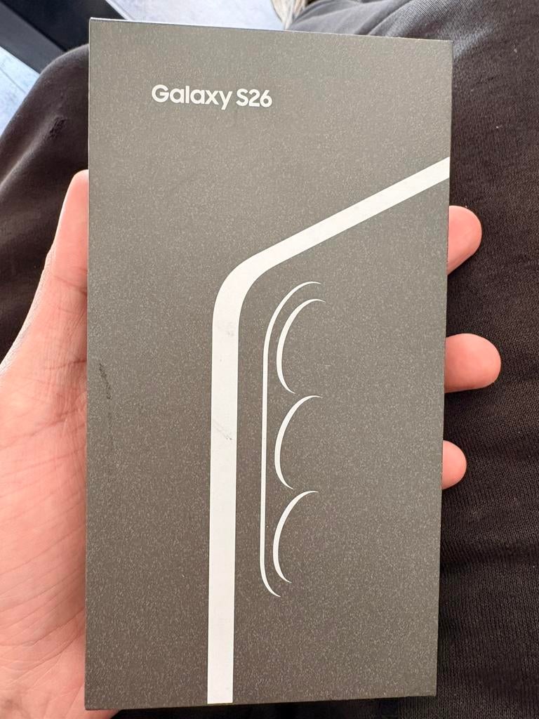 Samsung galaxy s26 nieuw Alleen doos geopend !, Zwart, Ophalen of Verzenden, Zo goed als nieuw, 128 GB