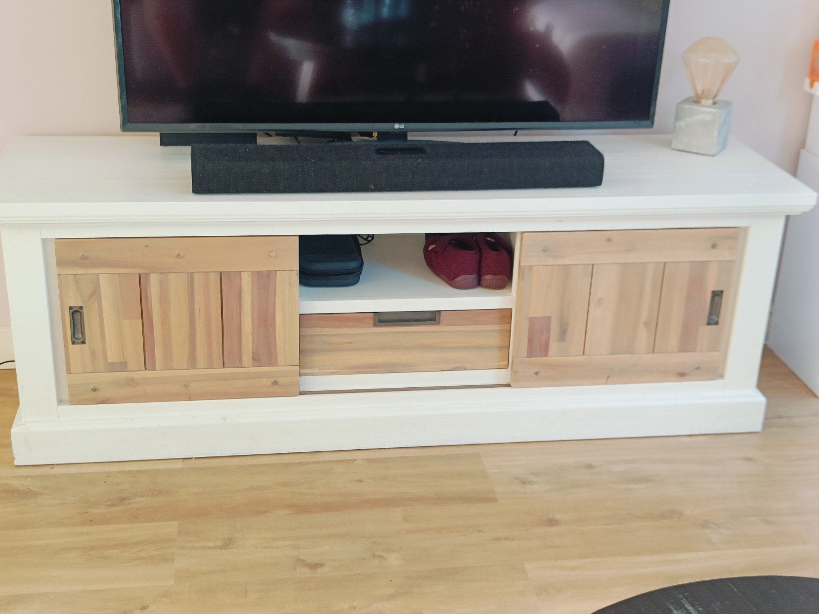 TV-meubel van Bommel Waylon acaciahout 160x45 cm, Ophalen, 150 tot 200 cm, Zo goed als nieuw, Minder dan 100 cm