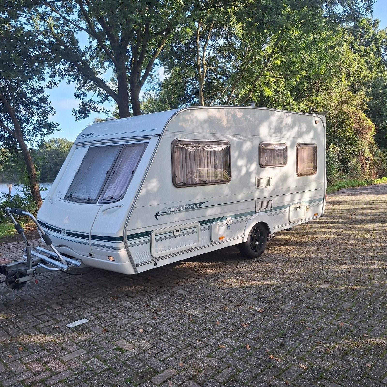 Swift Challenger 450, Voortent, Bovag 2026, Mover 2026, Caravans en Kamperen, Bedrijf, Treinzit, 4 tot 5 meter, Swift