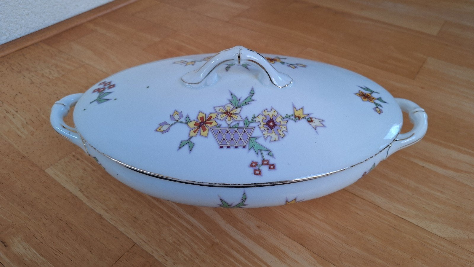Antieke MZ Altrohlau C.M.R. terrine met deksel, bloemmotief, Ophalen