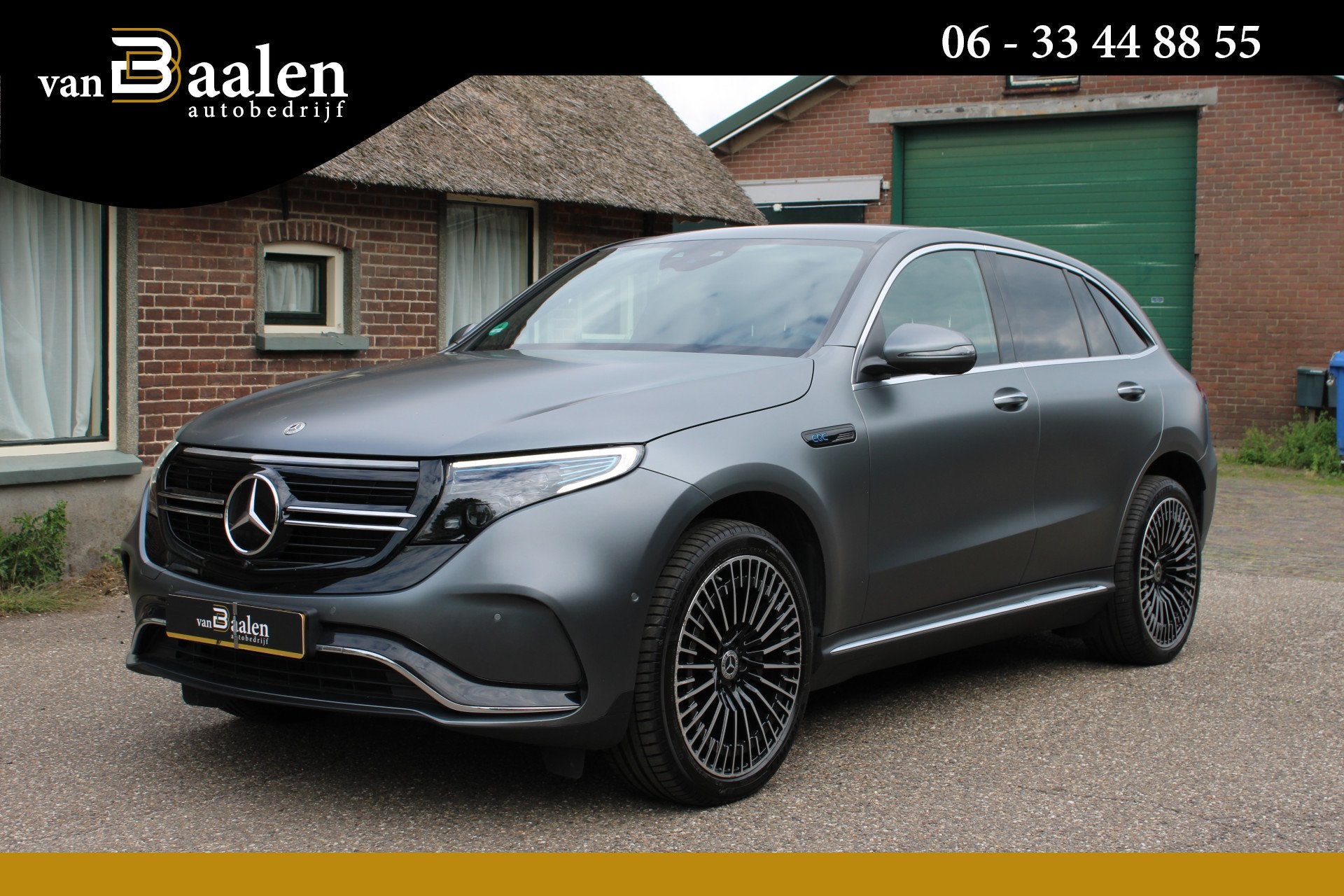 Mercedes-Benz EQC 400 4MATIC Premium Plus AMG 80 kWh SOh 93,, Automaat, Dealer onderhouden, Zwart, 2395 kg