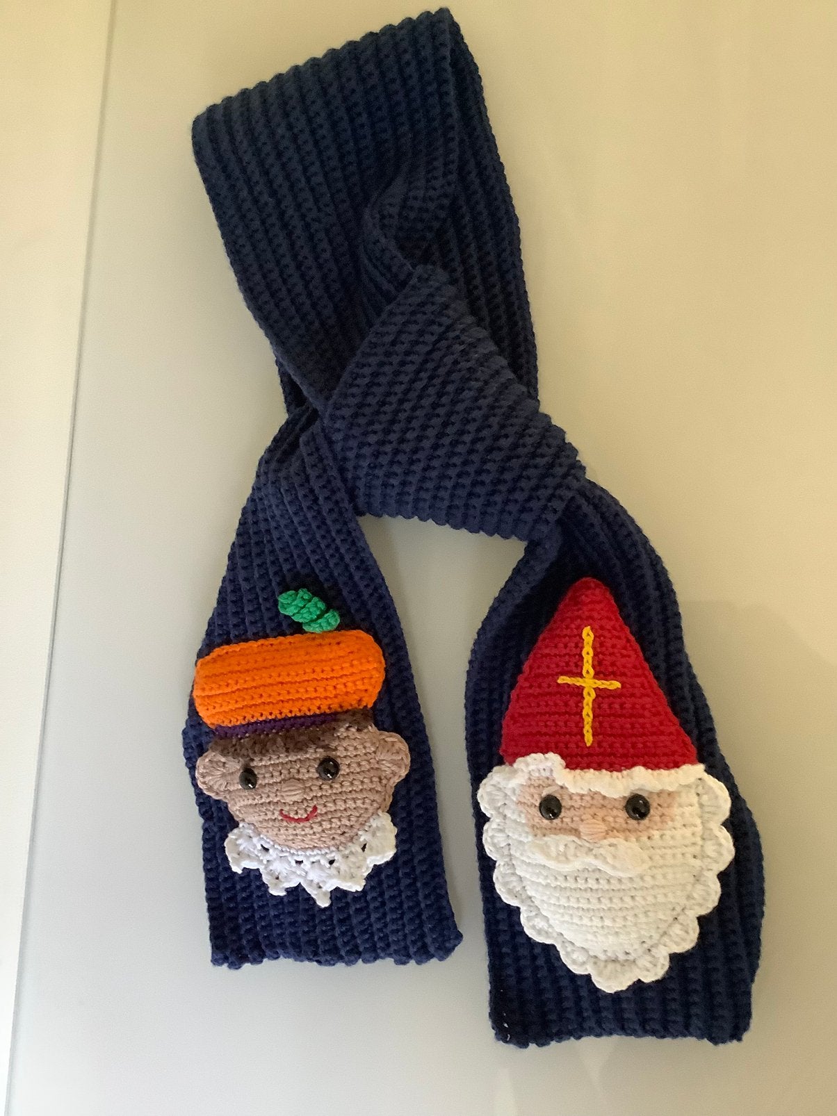 Sint en Piet sjaal., Ophalen of Verzenden, Nieuw