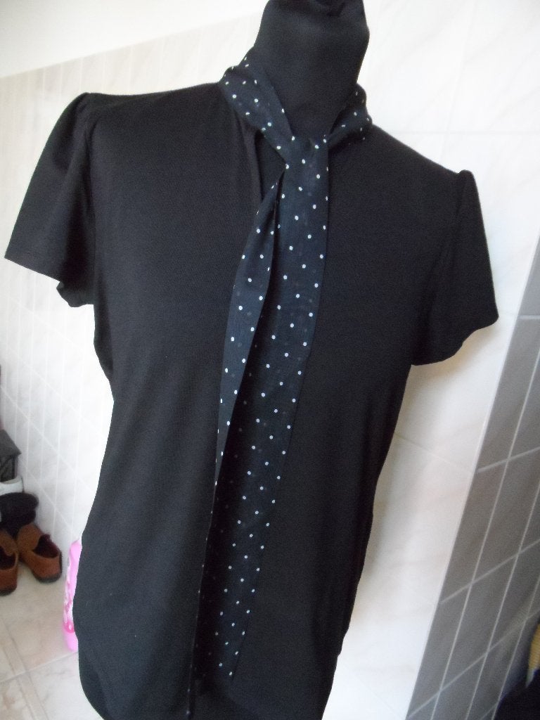 SHIRT VAN QUESTION NIEUW, Kleding | Dames, Maat 38/40 (M), QHESTION, Verzenden, Zwart