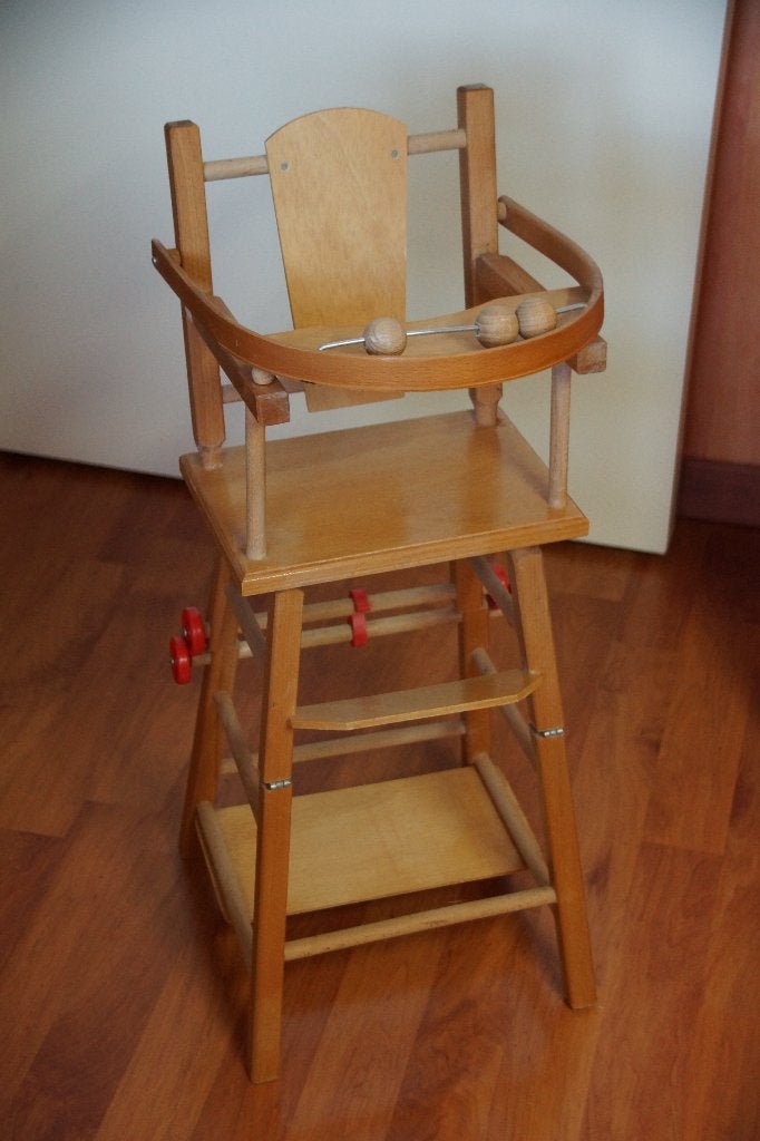 Poppenstoel/tafel, Ophalen, Zo goed als nieuw, Barbie
