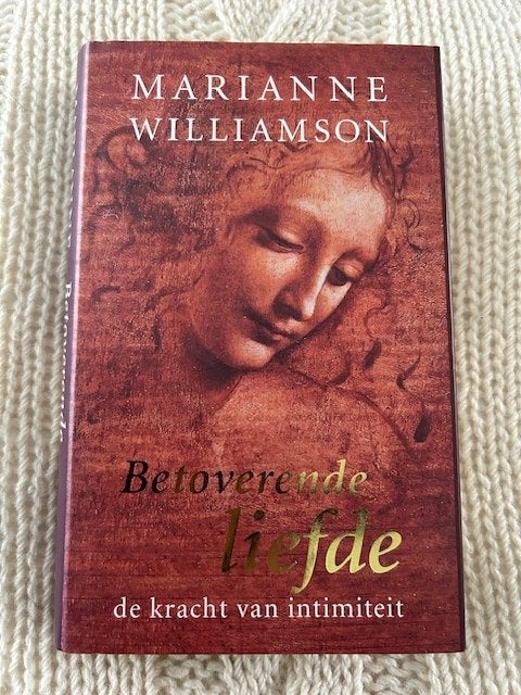 Betoverende liefde  -  Marianne Williamson, Boeken, Spiritualiteit algemeen, Overige typen, Ophalen of Verzenden, Zo goed als nieuw