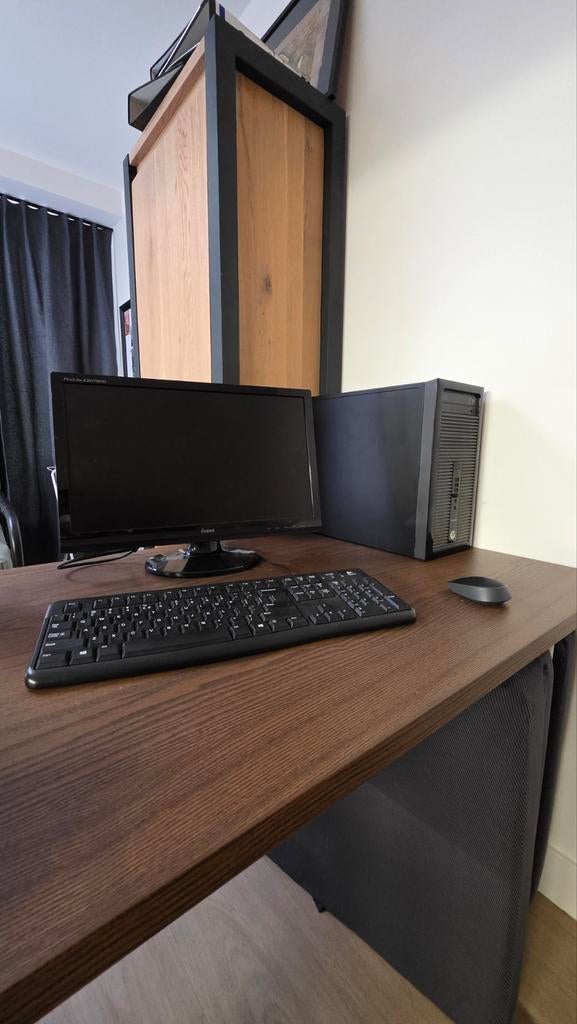 Desktop pc met monitor, Computers en Software, Desktop Pc's, Gebruikt, 8 GB, Intel(R) Core(TM) i3-4130 CPU, HP