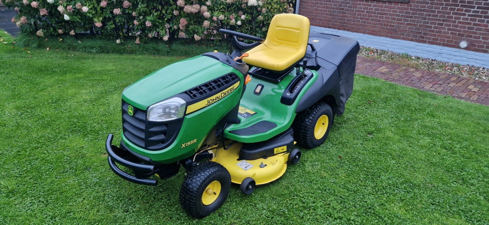 John Deere X155R Hydrostaat automaat., John Deere, Ophalen of Verzenden, Zo goed als nieuw, Opvangzak