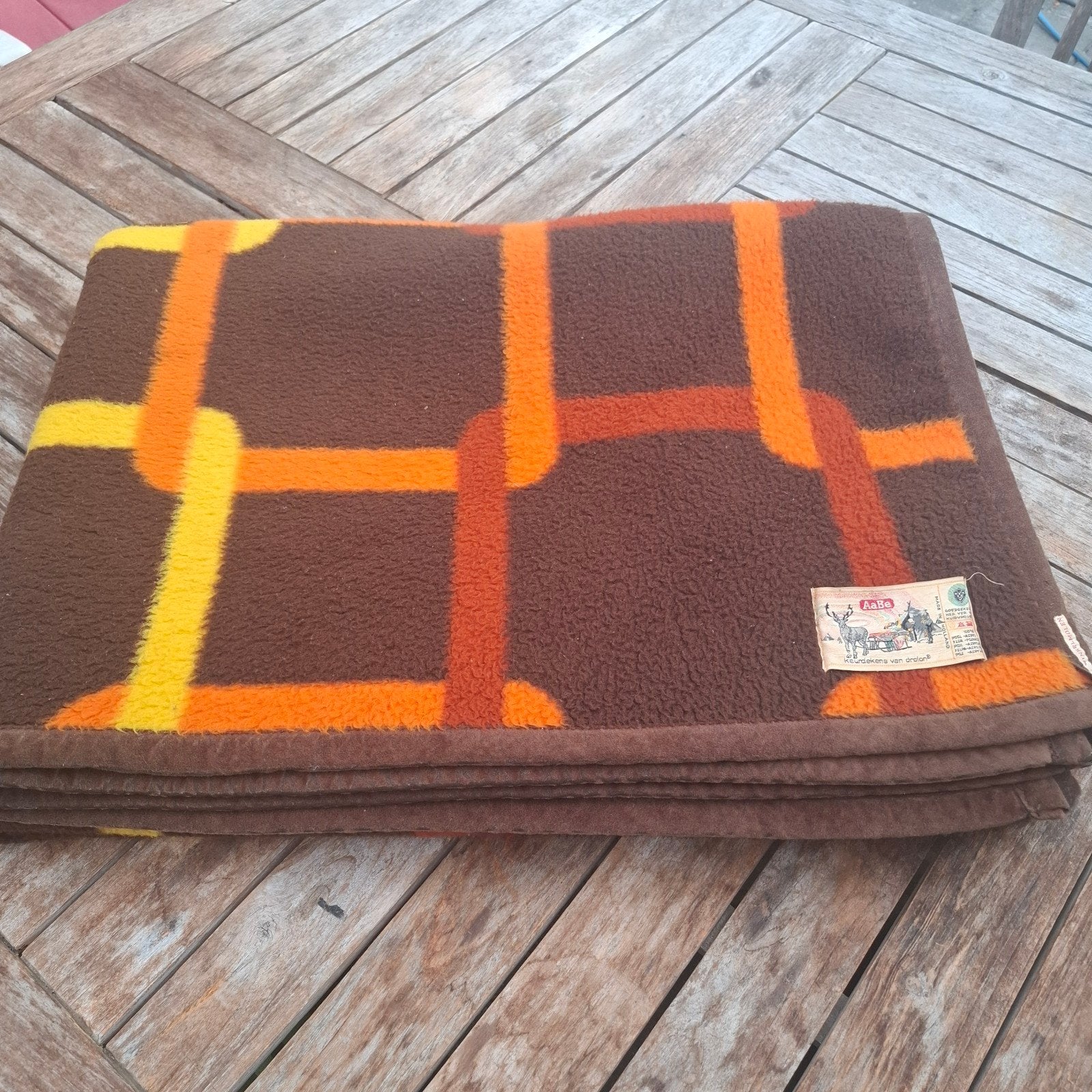 Retro dralon AaBe deken 225x145 cm, Huis en Inrichting, Ophalen of Verzenden, Zo goed als nieuw, Eenpersoons, Deken of Dekbed