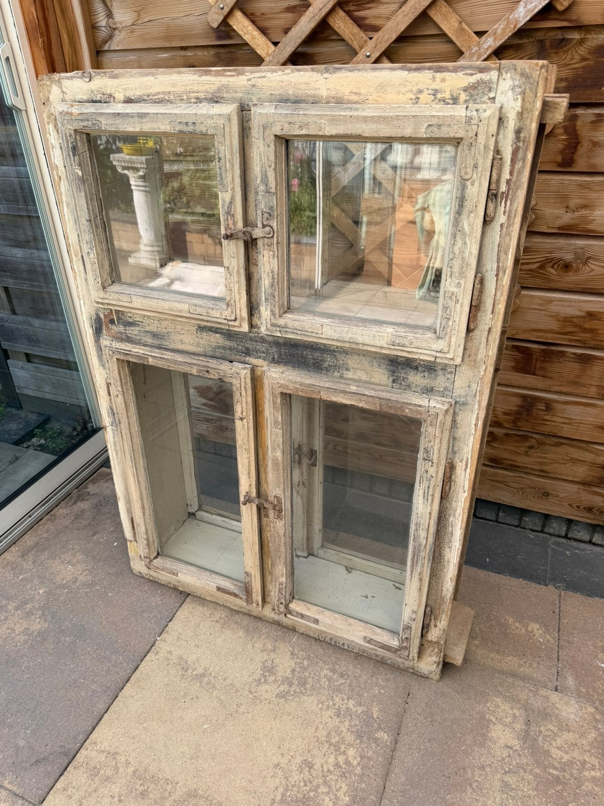 Brocante doorgeef apothekerskast, Ophalen