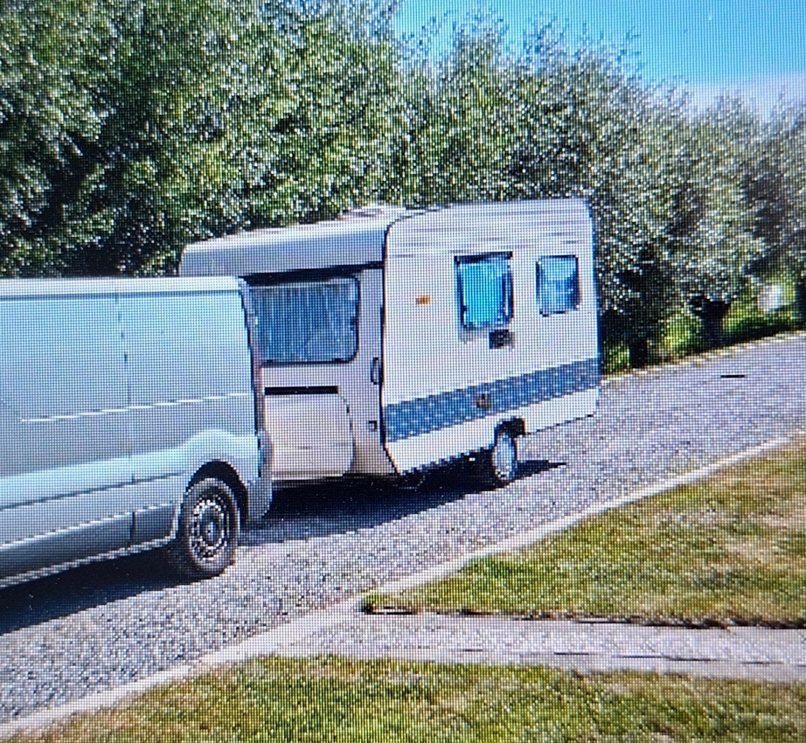 Adria caravan, Caravans en Kamperen, Koelkast, Rondzit, Particulier, Adria