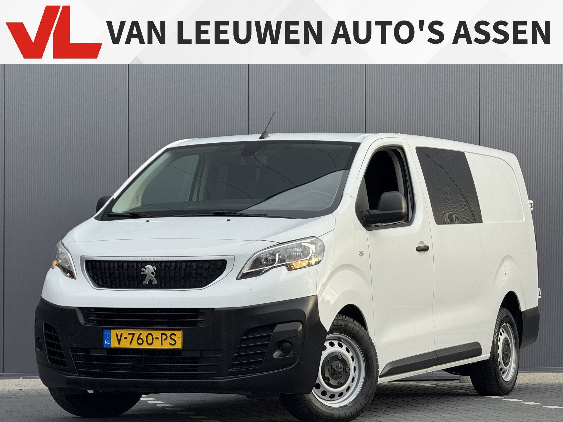 Peugeot Expert 231L 2.0 BlueHDI 120 DC Pro, Auto's, Bestelauto's, Voorwielaandrijving, Stof, Gebruikt, 4 cilinders