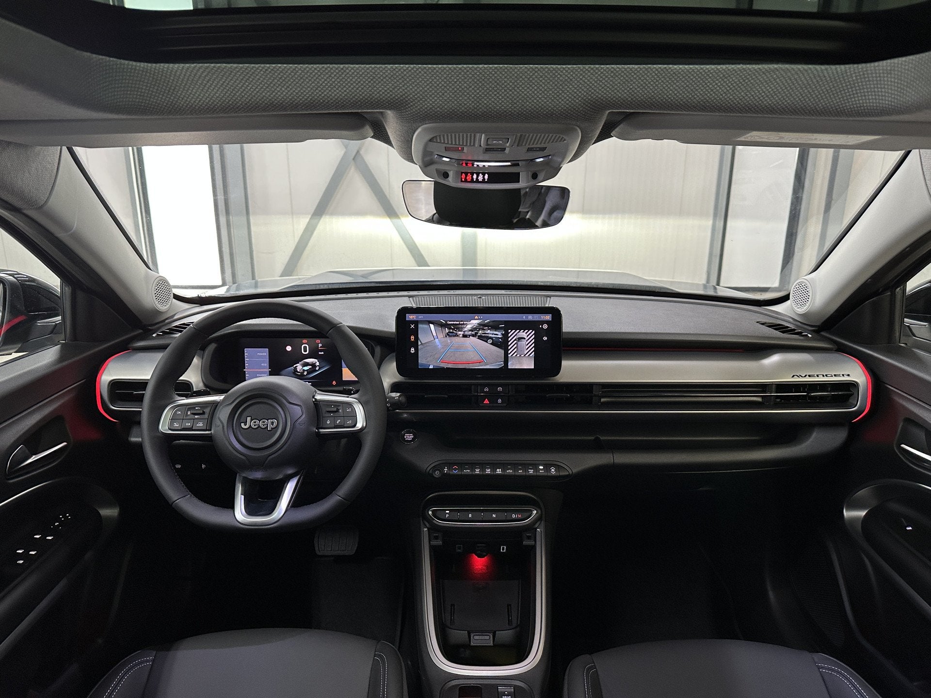 Jeep Avenger 1.2 e-Hybrid Summit | Leder & Winter pack | Ele, Auto's, Jeep, Gebruikt, Zwart, 1199 cc, Leder