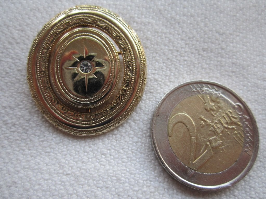 69.   Schitterende oude broche/medaillon,  AVON, Sieraden, Tassen en Uiterlijk, Antieke sieraden, Ophalen, Overige materialen