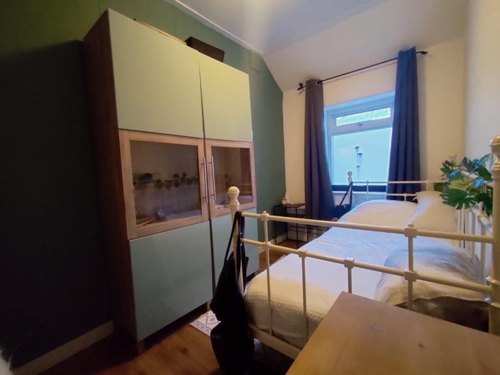 Te huur: kamer in gerenoveerde boerderij ederveen, Arnhem
