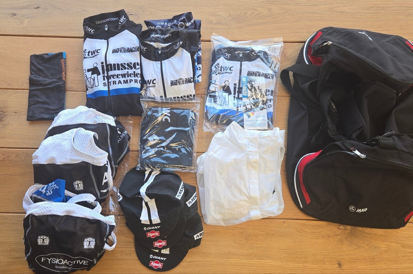 Nieuwe set Bio Racer fietskleding maat M, M, Dames, Nieuw, Ophalen of Verzenden