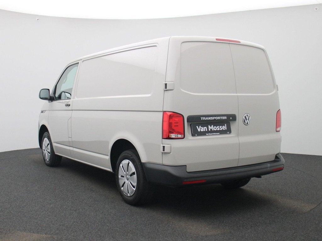Volkswagen Transporter 2.0 TDI L1H1 150PK Automaat | Multifu, Auto's, Volkswagen, 12 maanden, Stof, Euro 6, 4 cilinders