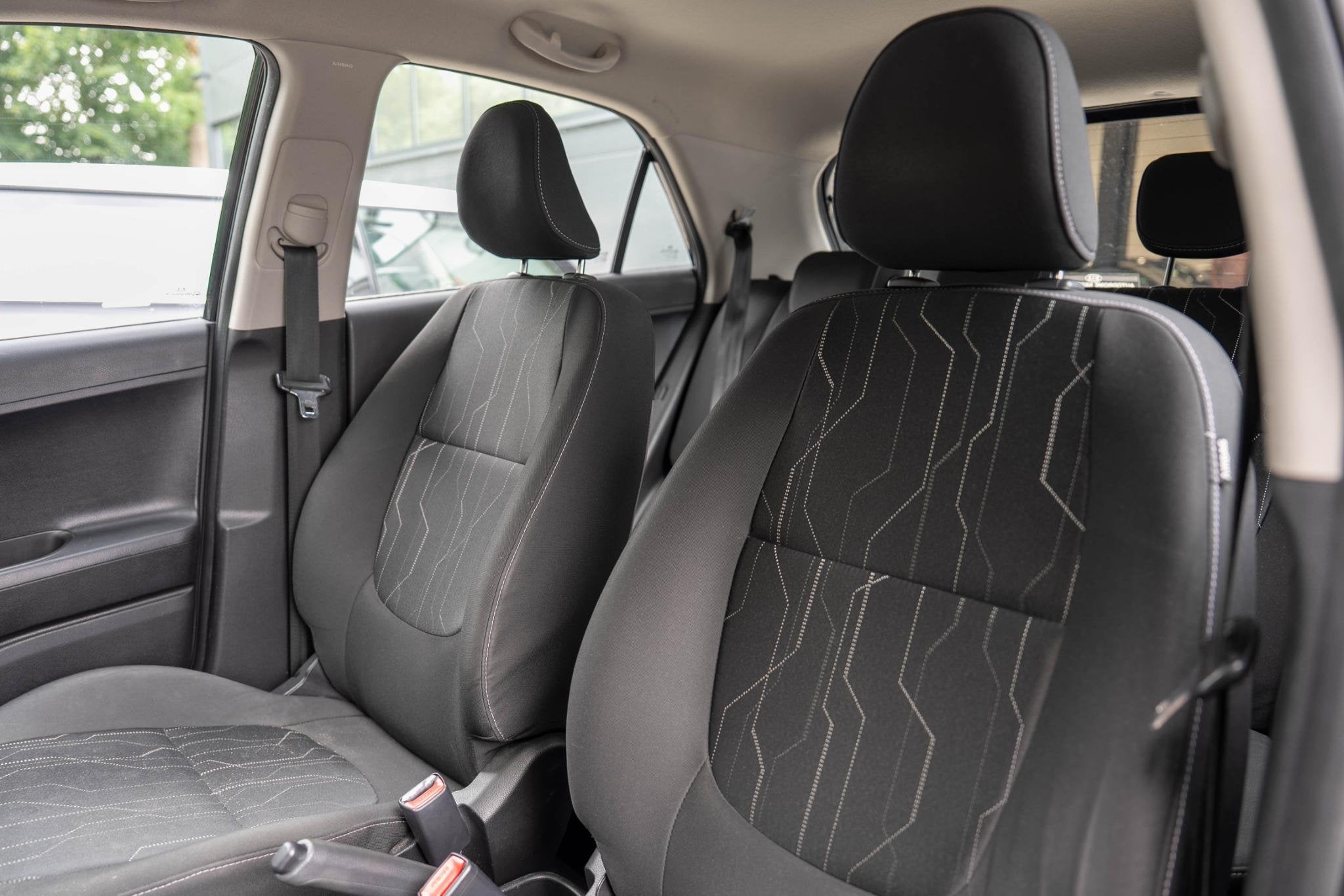 Foto 8 van Kia Picanto 1.2 CVVT ISG Plus Pack | Airco | Elek Ramen | NA