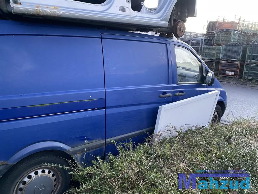 MERCEDES VITO W639 blauw rechts schuifdeur deur portier 2003, Auto-onderdelen, Gebruikt, Mercedes-Benz AG, Deur, Mercedes-Benz