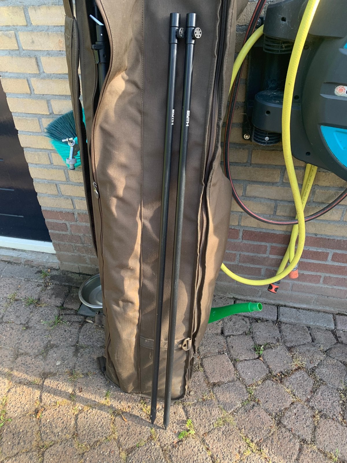 2x Faith stormpalen zwart 110 cm karper vissen, Ophalen of Verzenden, Zo goed als nieuw, Overige typen