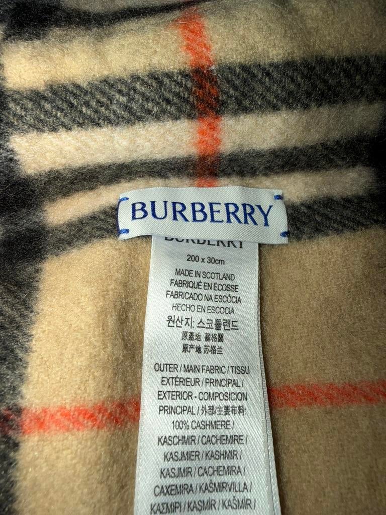 Burbery  Cashmere hooded scarf orgineel, Ophalen of Verzenden, Zo goed als nieuw, Overige maten, Sjaal