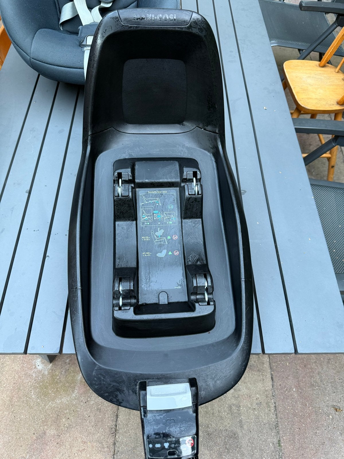 Maxi-Cosi FamilyFix2 ISOFIX Base - Zo goed als nieuw, Kinderen en Baby's, Autostoeltjes, Ophalen, 0 t/m 18 kg, Zo goed als nieuw