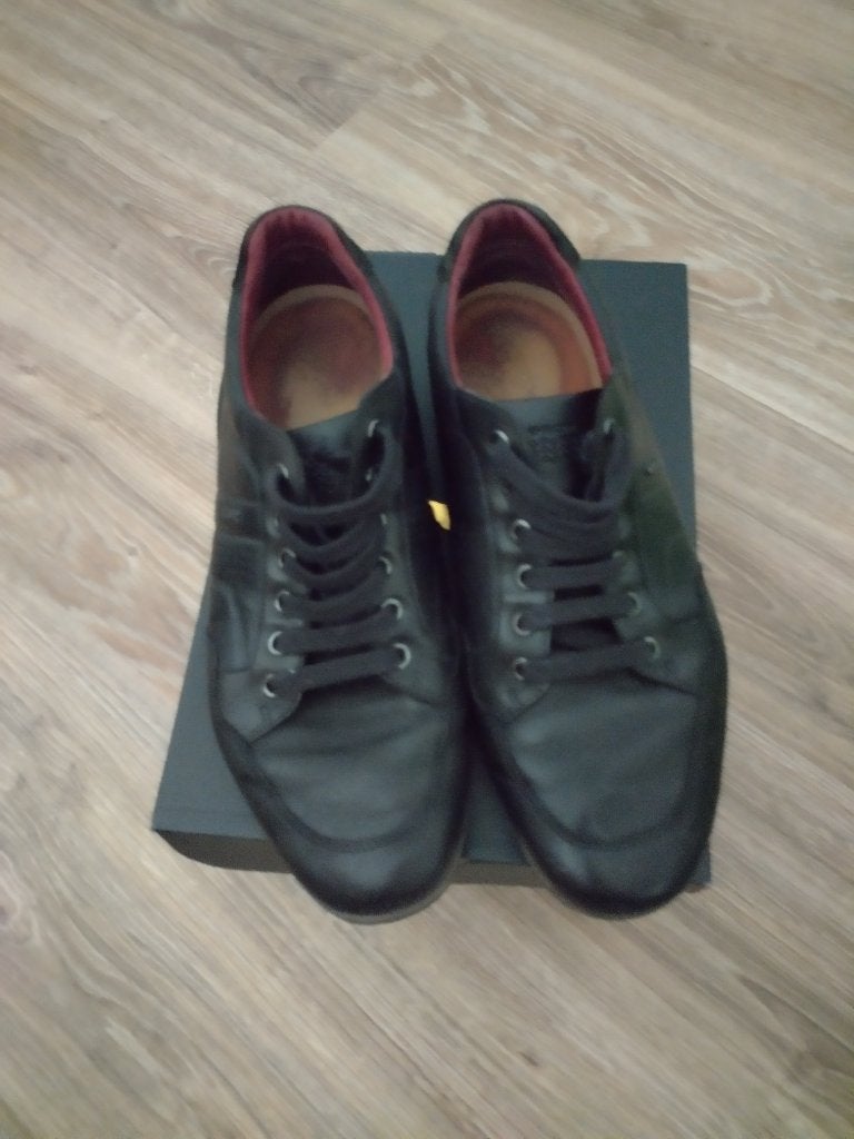 Schoenen van geox, Verzenden, Zwart, Geox, Gedragen