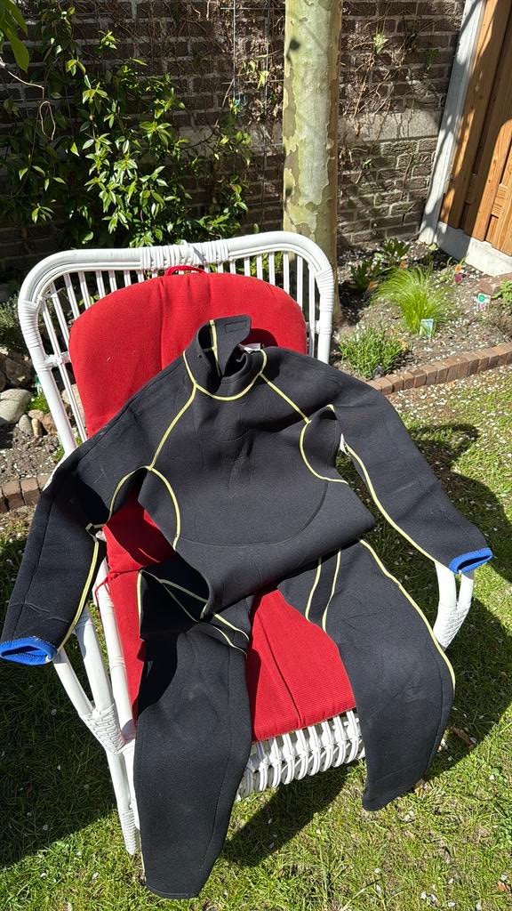 Pegaso Wetsuit 3 mm heren maat M/L, Watersport en Boten, Ophalen of Verzenden, Gebruikt, Heer, Wetsuit