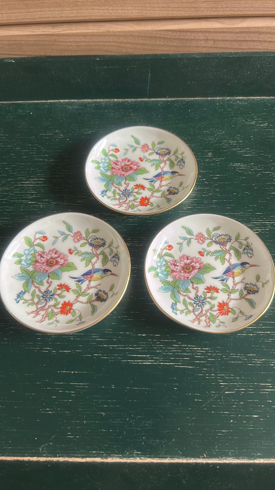 3 Aynsley Pembroke bonbon schaaltjes p/3:, Ophalen of Verzenden, Zo goed als nieuw, Porselein, Bord of Schaal