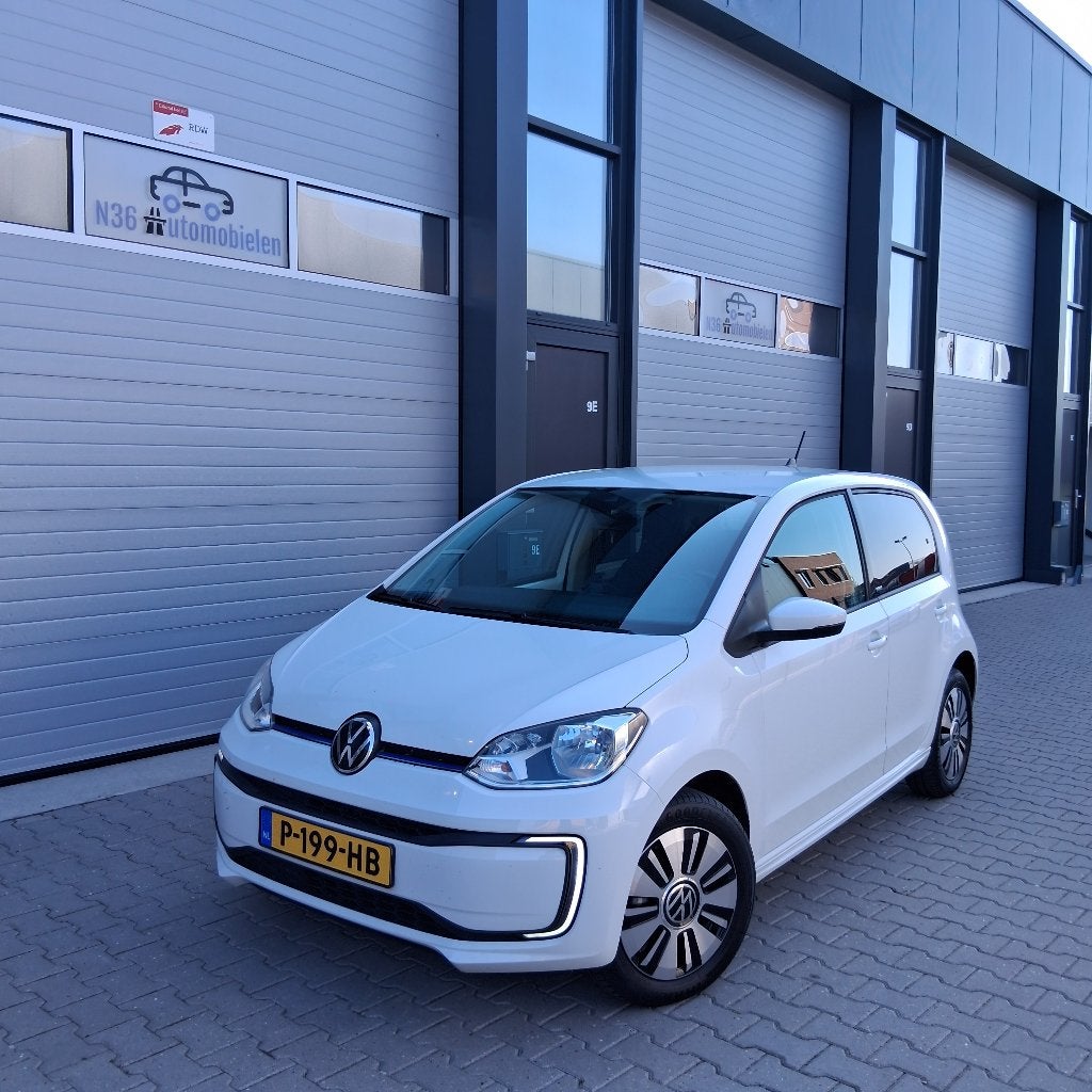 Volkswagen E-Up! /UNITED 30dkm /Cruise C /DAB /ALLE OPTIES, Auto's, Volkswagen, 83 pk, Stof, 37 €/maand, 4 stoelen