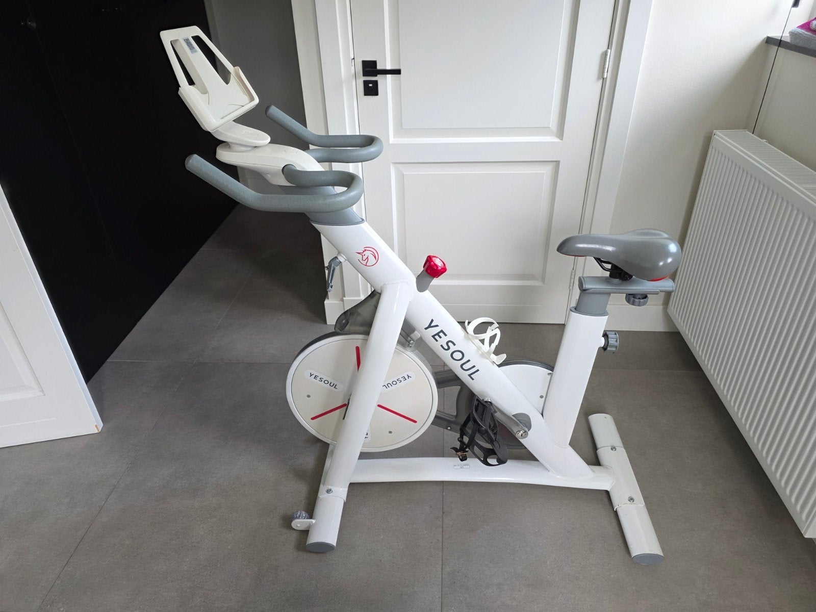 Yesoul S3 Smart Spinningfiets - Zo goed als nieuw, Sport en Fitness, Fitnessapparatuur, Spinningfiets, Ophalen of Verzenden, Zo goed als nieuw
