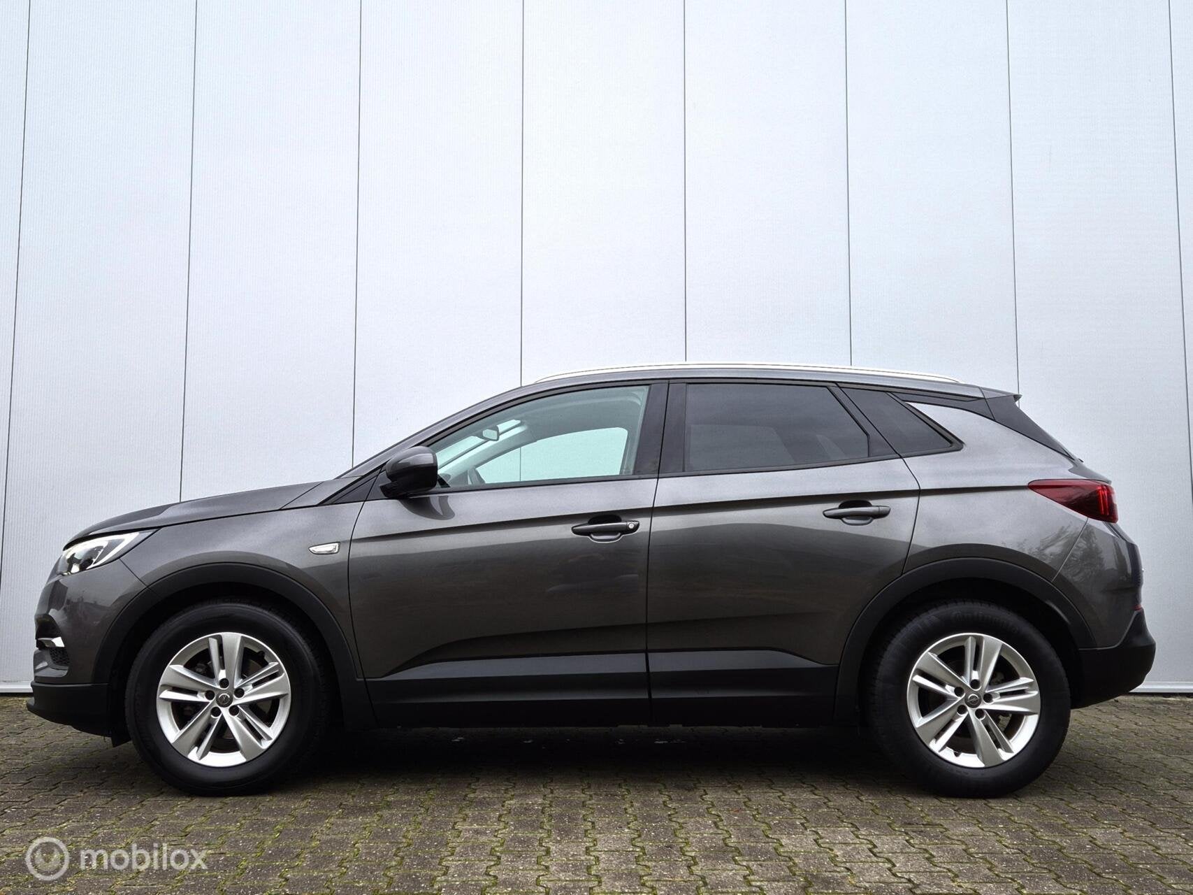 OPEL GRANDLAND X 1.2 TURBO BUSINESS +/CAMERA/LED/HALF LEDER/, Voorwielaandrijving, Dealer onderhouden, Gebruikt, Euro 6