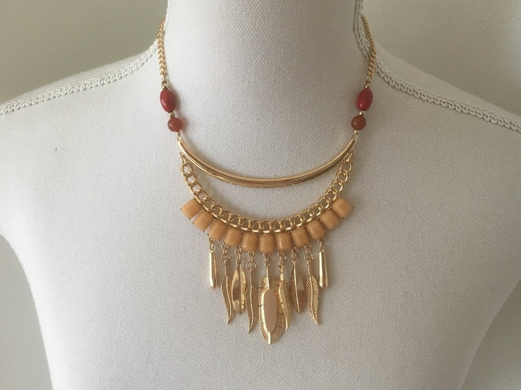 Fabulous camel steentjes ketting en oorbellen set, Overige materialen, Verstelbaar, Nieuw, Ophalen of Verzenden