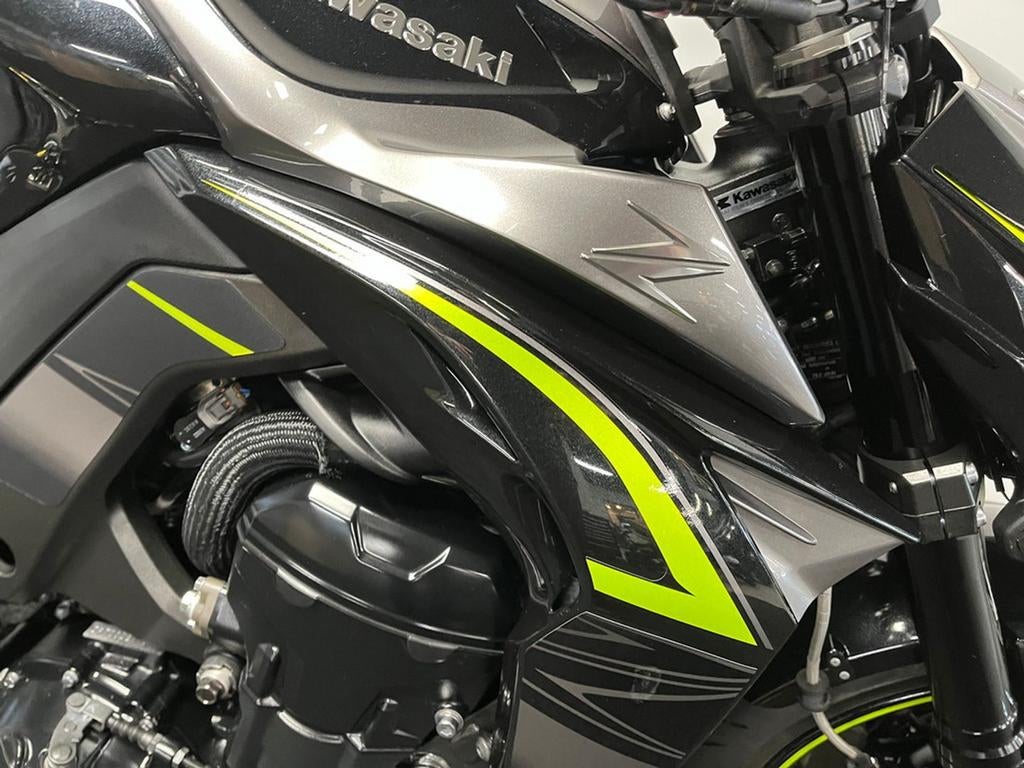 Kawasaki Z 1000 R LEASE VOORDELIG!, Kawasaki, 4 cilinders, Bedrijf, Onbekend