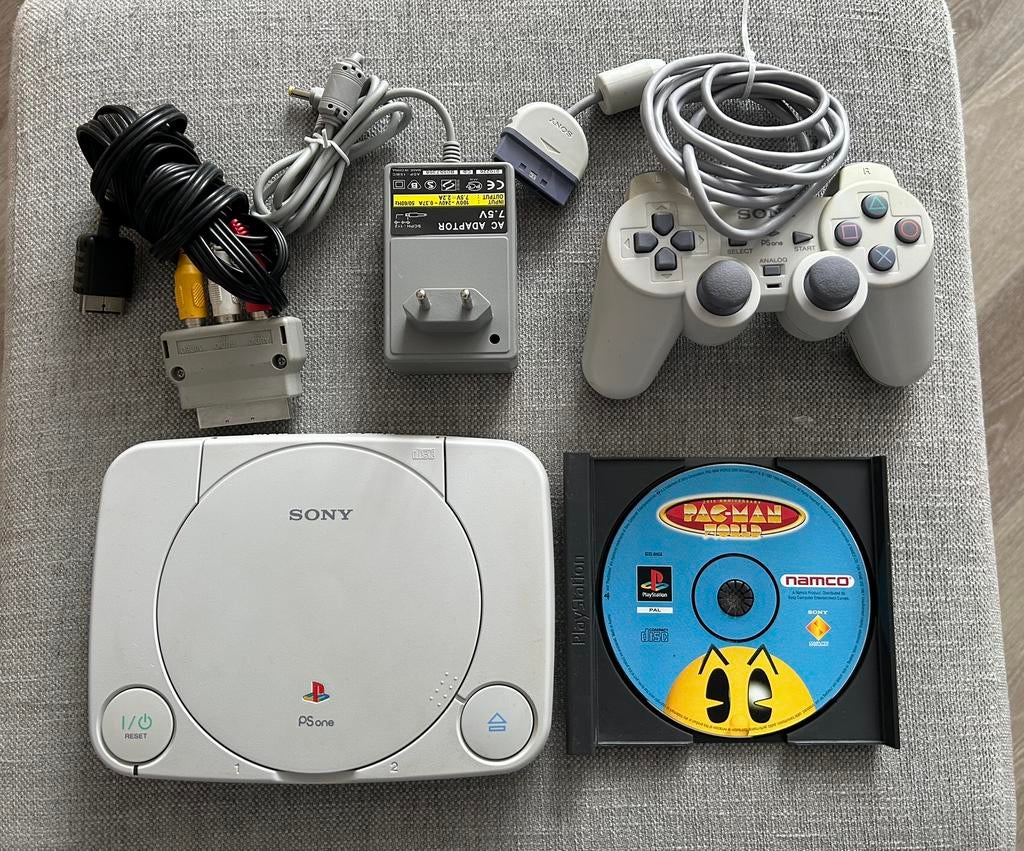 Sony PSONE / SCPH-102 / Playstation 1 / PS1 / ps1, Ophalen of Verzenden, Zo goed als nieuw, Met 1 controller