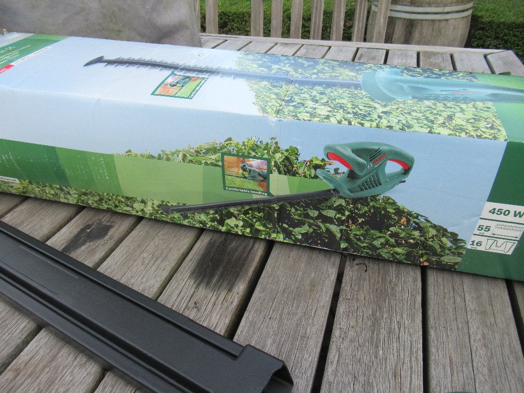 NIEUWE Bosch heggenschaar, Ophalen of Verzenden, Nieuw, Elektrisch, Bosch