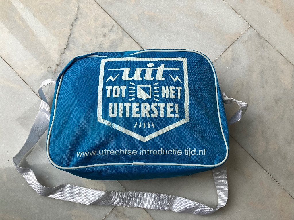 Schoudertas Universiteit Utrecht  -  Uit Tot Het Uiterste, Ophalen of Verzenden, Gebruikt, Blauw