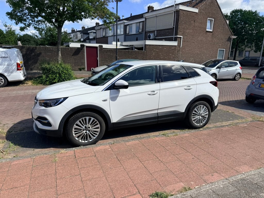 Opel Grandland X 1.2 Turbo 130pk S&S Aut 2019 Wit, Auto's, Opel, 1199 cc, Wit, Origineel Nederlands, SUV of Terreinwagen