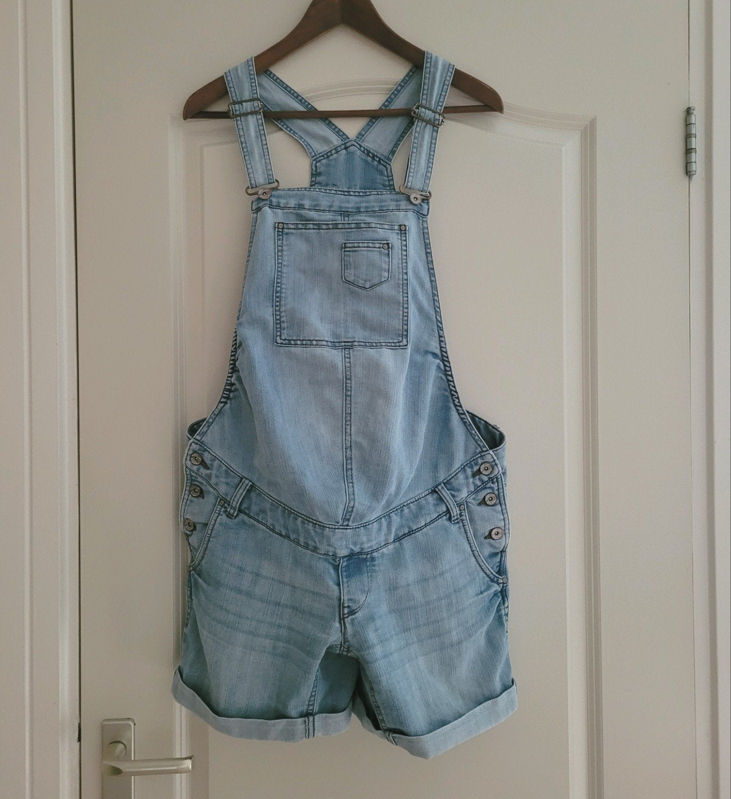 Zwangerschaps denim tuinbroek - maat 38 -, Kleding | Dames, Positiekleding, Maat 38/40 (M), Zo goed als nieuw, Broek of Spijkerbroek